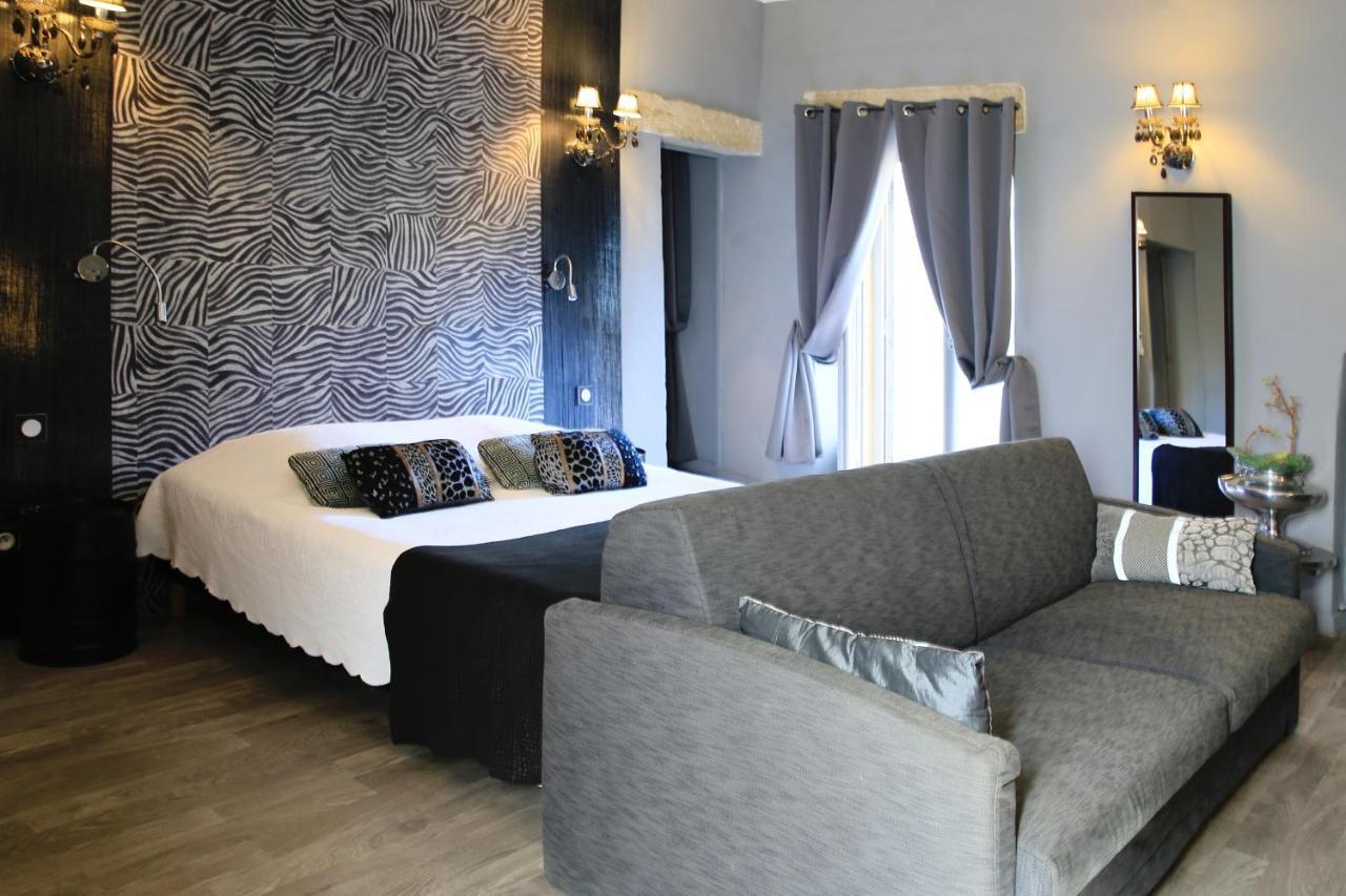 Le Castellas Hotel & Spa - Teritoria Collias Bagian luar foto