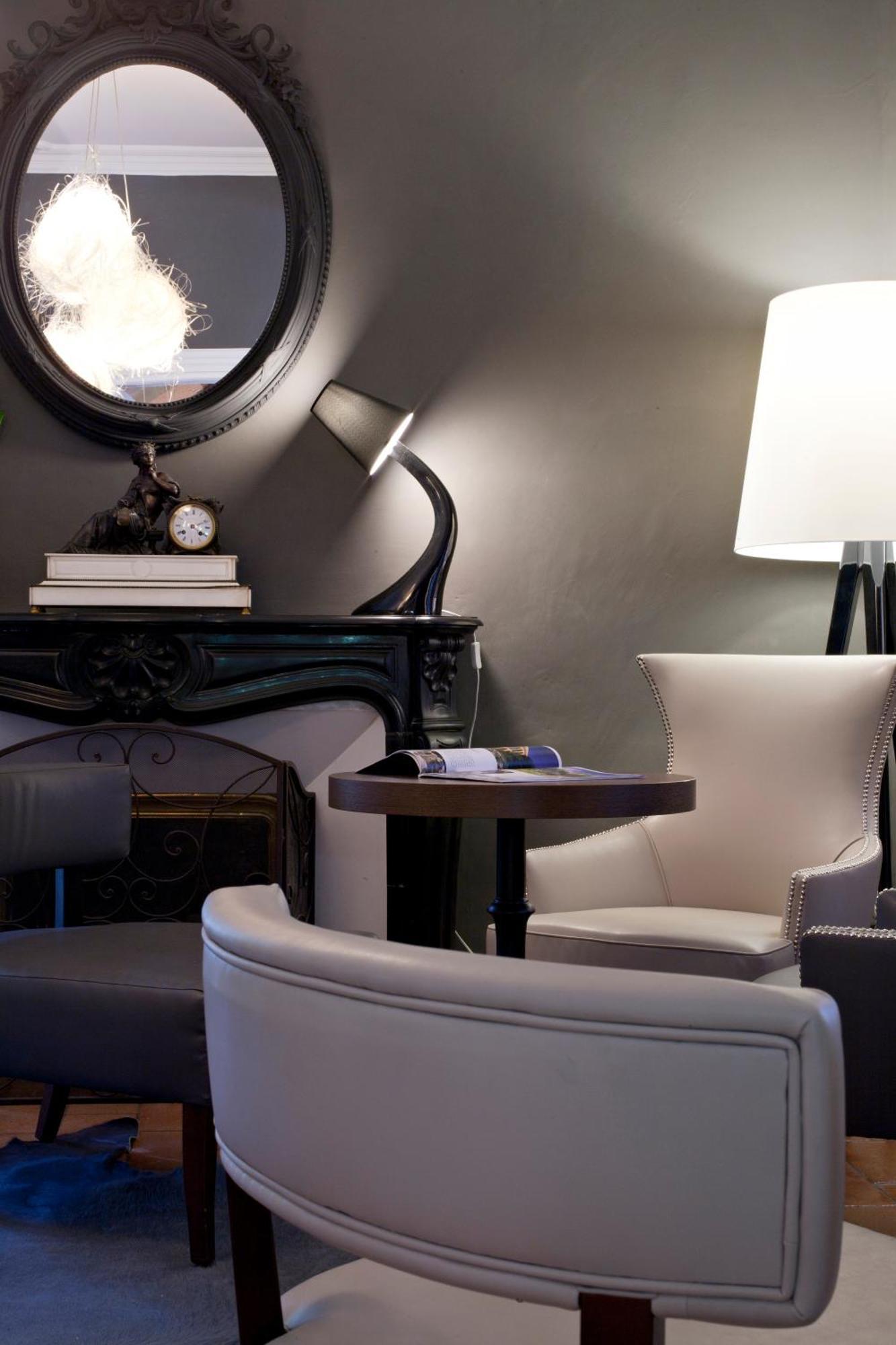Le Castellas Hotel & Spa - Teritoria Collias Bagian luar foto